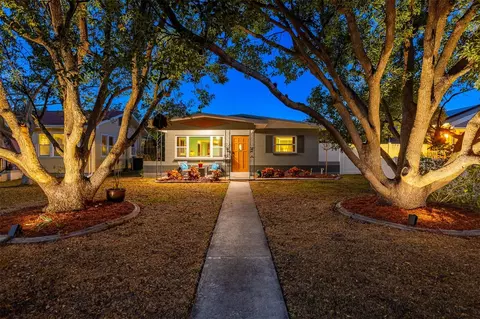 3721 4th Ave N, Saint Petersburg, FL 33713