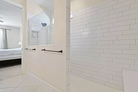 Bath - 12945 Brookside Moss Dr, Riverview, FL 33579 photo 1 of 3
