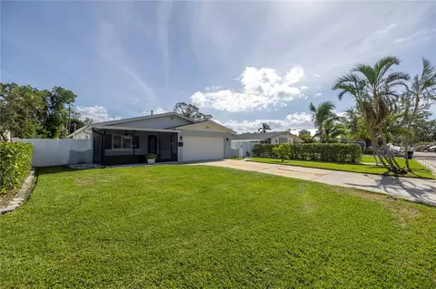 4501 Helena St NE, Saint Petersburg, FL 33703