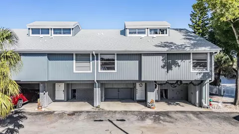 200 Meres Blvd #16, Tarpon Springs, FL 34689