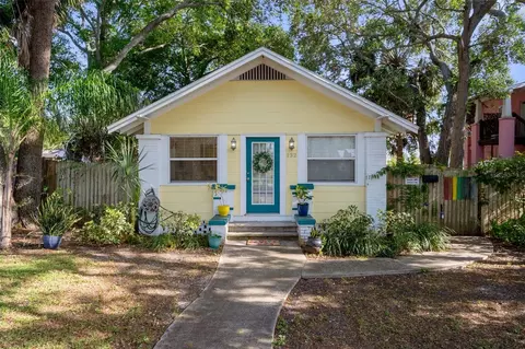 132 21st Ave S, Saint Petersburg, FL 33705