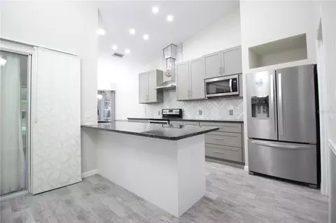Kitchen - 2113 Springmeadow Dr, Spring Hill, FL 34606 photo 5 of 8