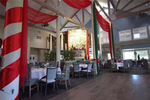Dining - 2113 Springmeadow Dr, Spring Hill, FL 34606 photo 2 of 2