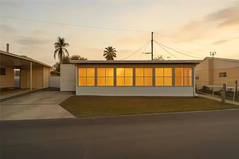 12766 Seminole Blvd #3, Largo, FL 33778