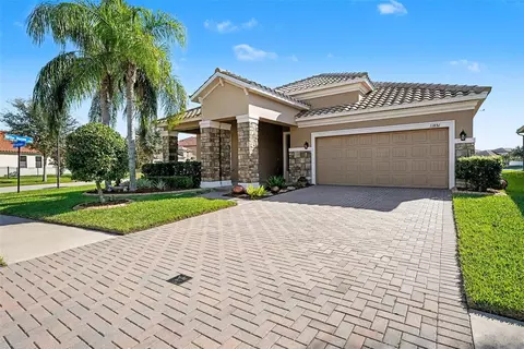 11851 Frost Aster Dr, Riverview, FL 33579