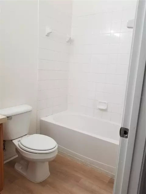 Bath - 6116 Olivedale Dr, Riverview, FL 33578 photo 5 of 5