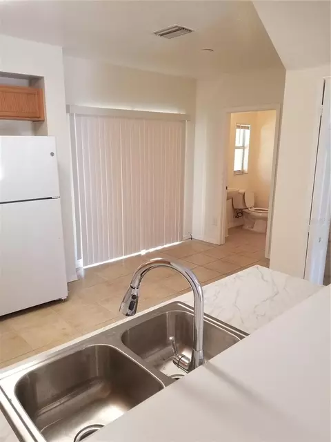 Kitchen - 6116 Olivedale Dr, Riverview, FL 33578 photo 4 of 4