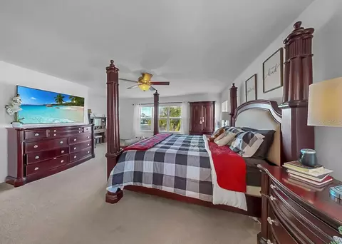 Bedroom - 5457 Sandy Shell Dr, Apollo Beach, FL 33572 photo 2 of 7