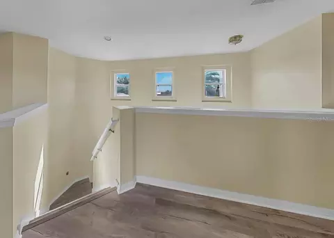 Entry Way - 5457 Sandy Shell Dr, Apollo Beach, FL 33572 photo 4 of 4