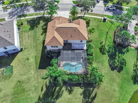 View/Area - 5457 Sandy Shell Dr, Apollo Beach, FL 33572 photo 4 of 9