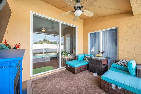Exterior - 12308 Adventure Dr, Riverview, FL 33579 photo 12 of 15