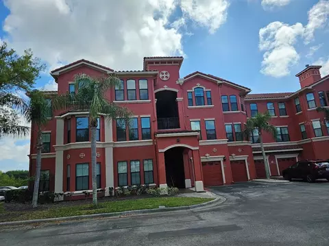 2713 Via Murano #236, Clearwater, FL 33764
