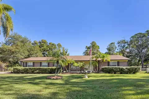 8319 Terracewood Cir, Tampa, FL 33615