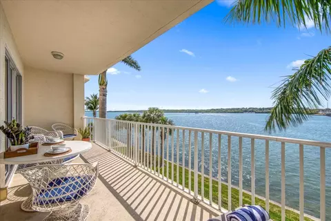 8800 Bay Pines Blvd #205, Saint Petersburg, FL 33709
