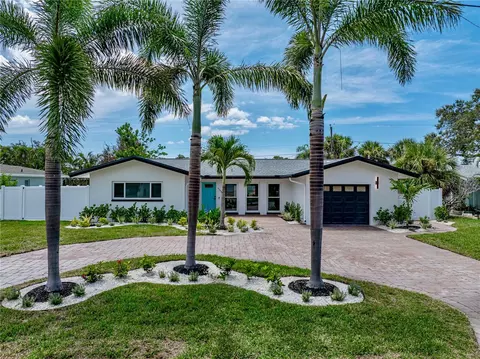 6709 Cardinal Dr S, Saint Petersburg, FL 33707