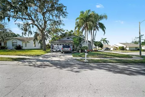 13749 Meade Ct, Hudson, FL 34667