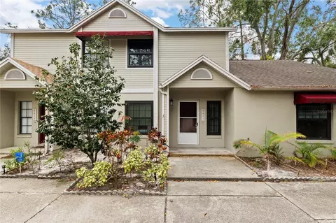8411 Laurelon Pl #10-3, Temple Terrace, FL 33637