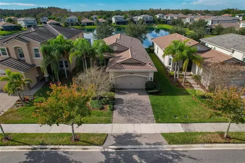 30588 Chesapeake Bay Dr, Wesley Chapel, FL 33543