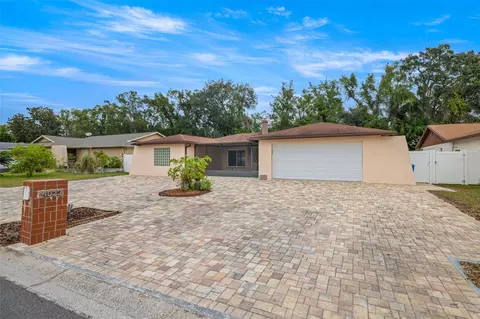 4023 Windtree Dr, Tampa, FL 33624