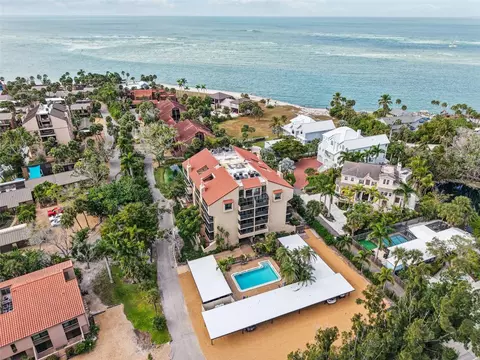 4900 Ocean Blvd #201, Sarasota, FL 34242