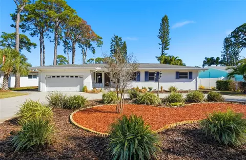 1302 Robin Rd S, Saint Petersburg, FL 33707