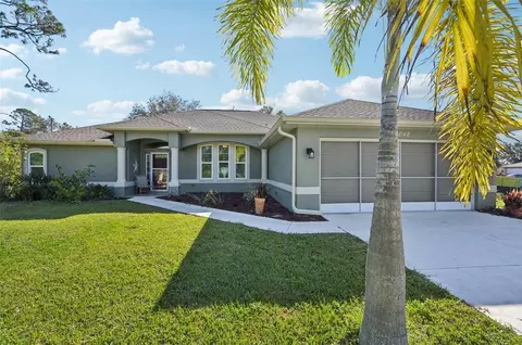1648 Dinsmore St, North Port, FL 34288
