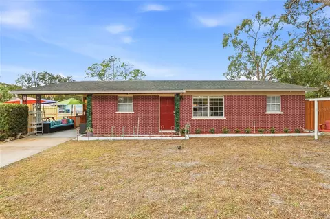9402 N Newport Ave, Tampa, FL 33612