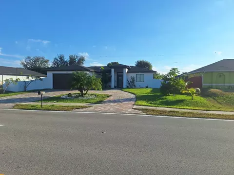 616 Tropicana Pkwy W, Cape Coral, FL 33993