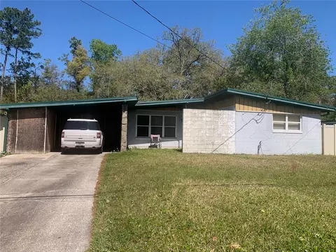 8029 Chateau Dr S, Jacksonville, FL 32221
