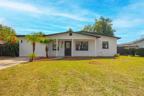2118 W Sewaha St, Tampa, FL 33612
