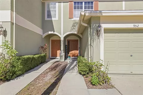 952 Vista Cay Ct, Brandon, FL 33511