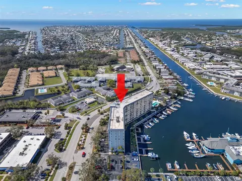 4939 Floramar Ter #208, New Port Richey, FL 34652