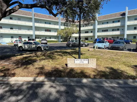 2254 Norwegian Dr #6, Clearwater, FL 33763