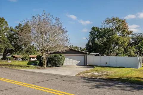 800 Avenue L SE, Winter Haven, FL 33880