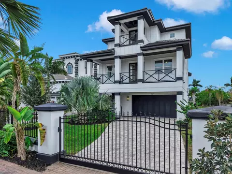 536 Estuary Shore Ln, Apollo Beach, FL 33572
