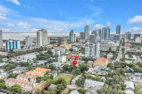 224 6th Ave N #7, Saint Petersburg, FL 33701