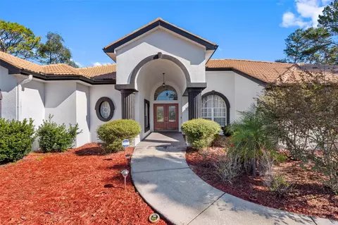 9336 Tooke Shore Dr, Weeki Wachee, FL 34613