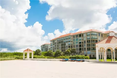 4737 Dolphin Cay Ln S #207, Saint Petersburg, FL 33711
