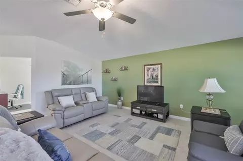 Living - 13575 Willow Bluestar Loop, Riverview, FL 33579 photo 4 of 5