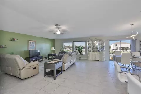 Living - 13575 Willow Bluestar Loop, Riverview, FL 33579 photo 1 of 5