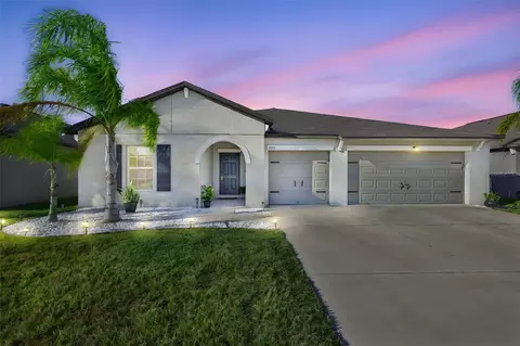Exterior - 13575 Willow Bluestar Loop, Riverview, FL 33579 photo 2 of 5