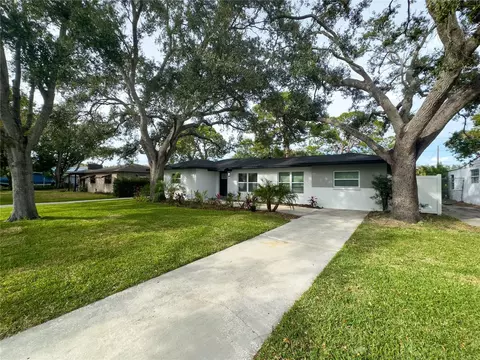 4105 W Knights Ave, Tampa, FL 33611