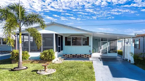3104 Donna Dr, Ellenton, FL 34222