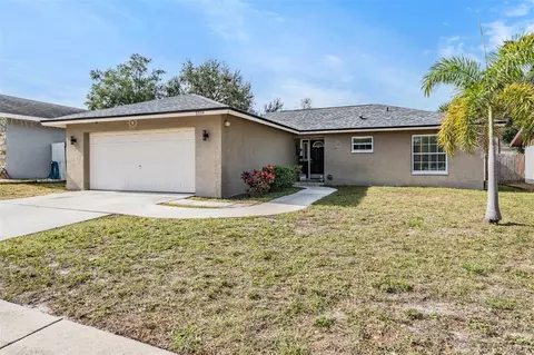 3359 Carriage Dr, Palm Harbor, FL 34684