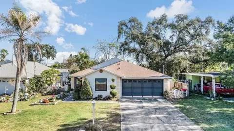 2050 Telogia Ct, Holiday, FL 34690
