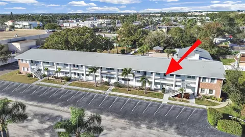 121 Brandy Wine Dr #121, Largo, FL 33771