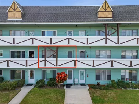 2042 Australia Way W #34, Clearwater, FL 33763