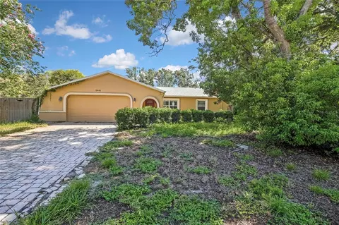 2441 Dustin Cir, Spring Hill, FL 34608