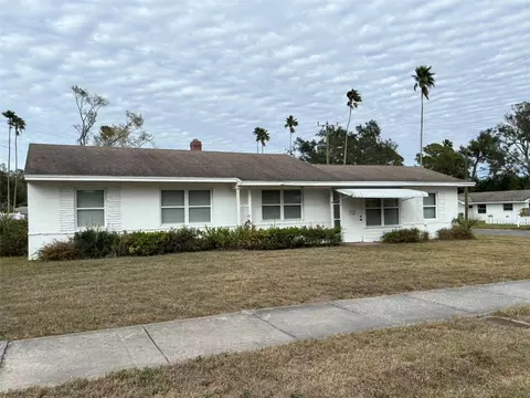 1060 Iroquois St, Clearwater, FL 33755