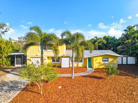 628 Mayo St, Palm Harbor, FL 34683
